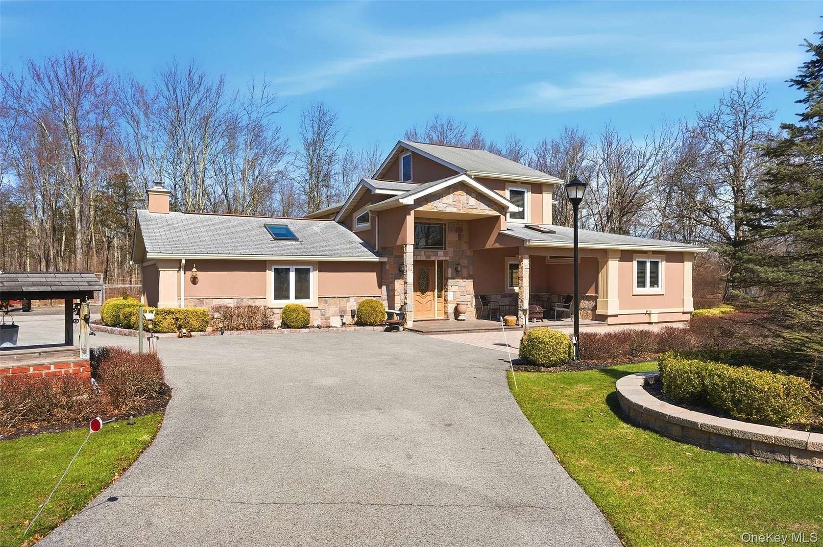 5 Acres of Land with Home for Sale in Gardiner, New York