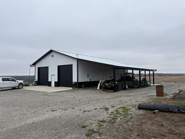 40 Acres of Land with Home for Sale in Ridgeway, Missouri