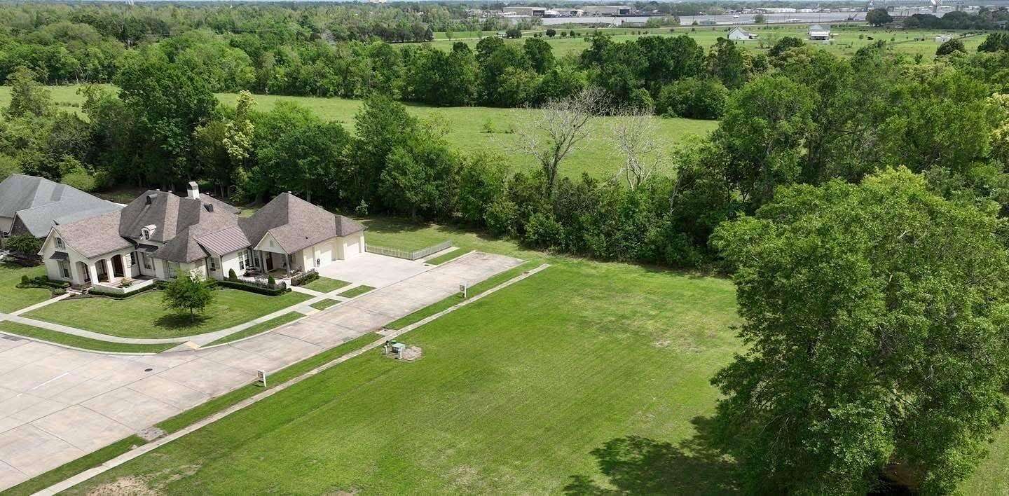 0.32 Acres of Residential Land for Sale in Berwick, Louisiana