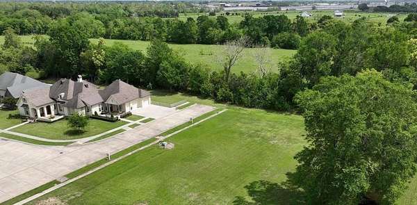 0.32 Acres of Residential Land for Sale in Berwick, Louisiana