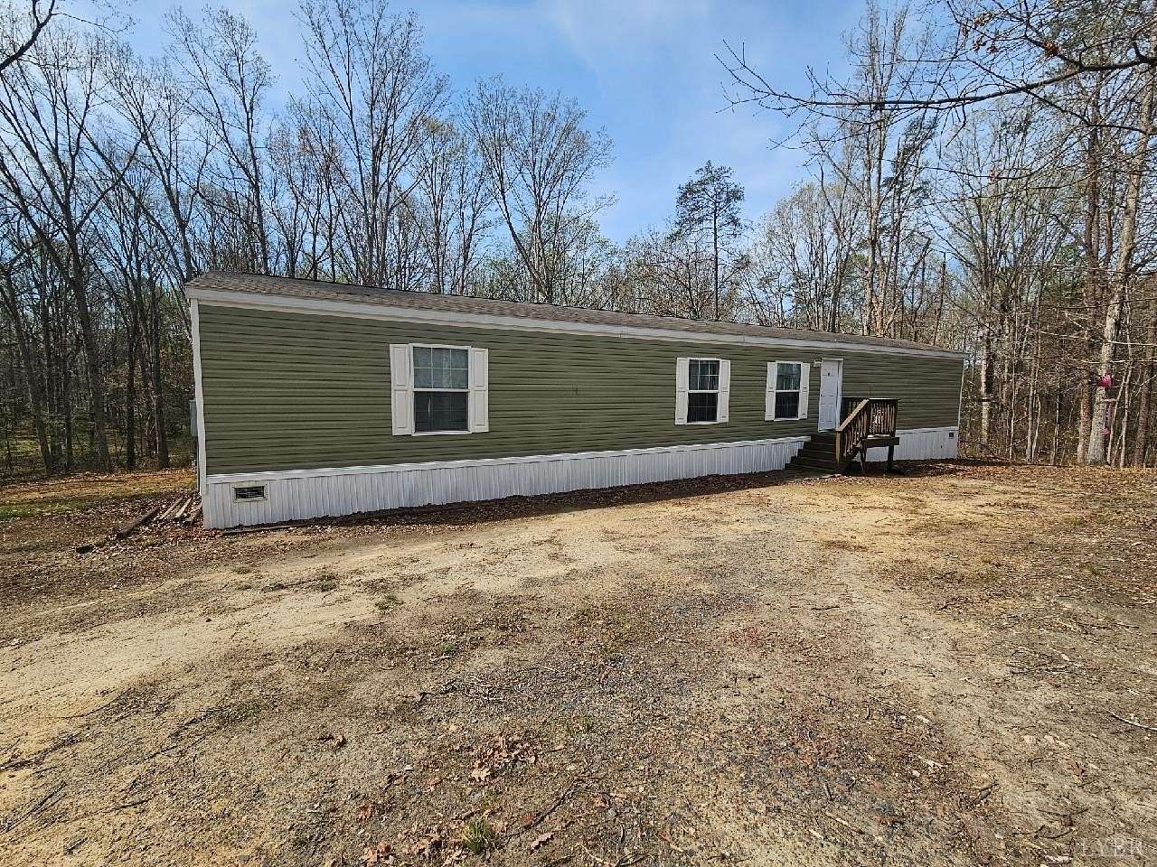 2.58 Acres of Land with Home for Sale in Lynchburg, Virginia