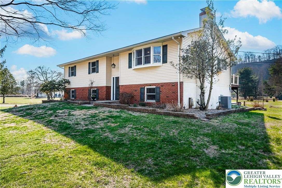 3.59 Acres of Land with Home for Sale in Tinicum Township, Pennsylvania