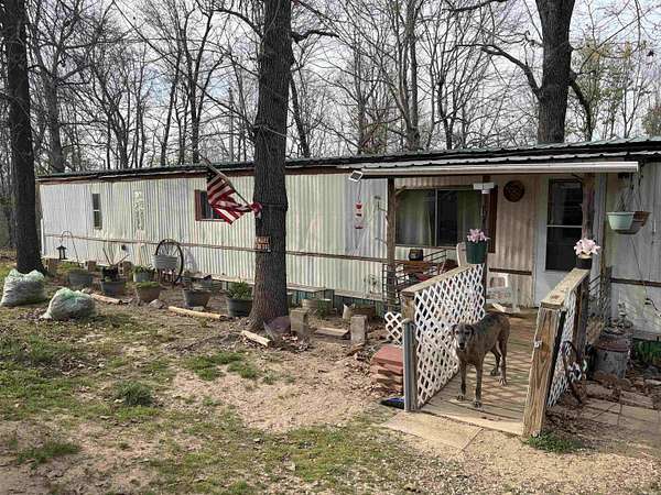 20 Acres of Recreational Land with Home for Sale in Salem, Arkansas