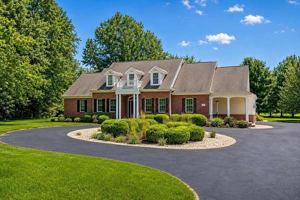 1.55 Acres of Land with Home for Sale in Sunbury, Ohio