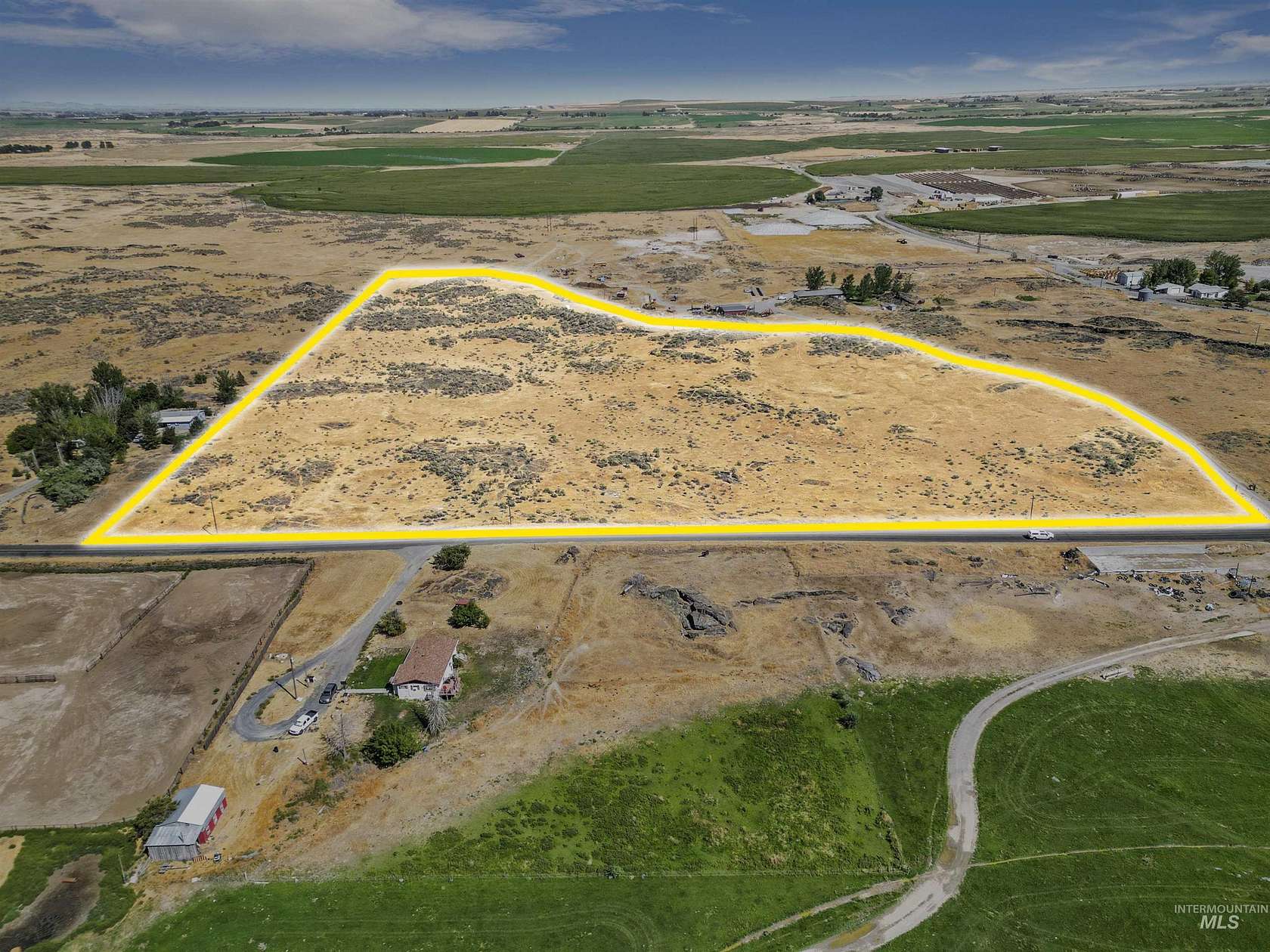 22 Acres of Agricultural & Residential Land for Sale in Bliss, Idaho