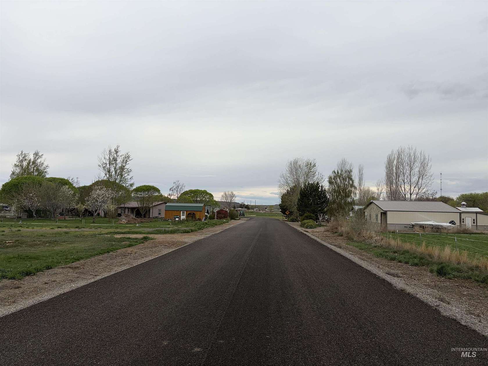 4 Acres of Land for Sale in Hammett, Idaho