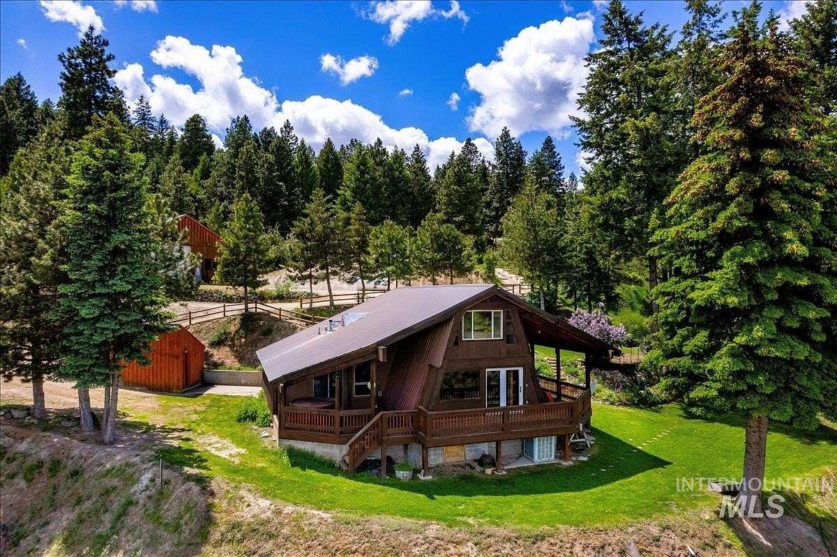 7.6 Acres of Land with Home for Sale in Boise, Idaho