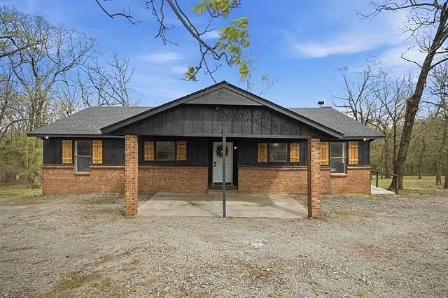 3.7 Acres of Land with Home for Sale in Muskogee, Oklahoma