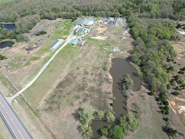 14 Acres of Improved Mixed-Use Land for Sale in Byars, Oklahoma