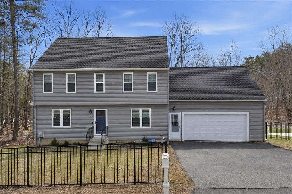 1.86 Acres of Land with Home for Lease in Holden, Massachusetts