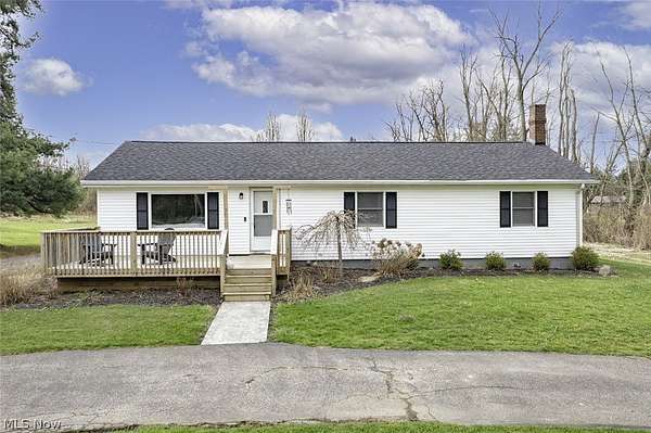 1.53 Acres of Land with Home for Sale in Wadsworth, Ohio