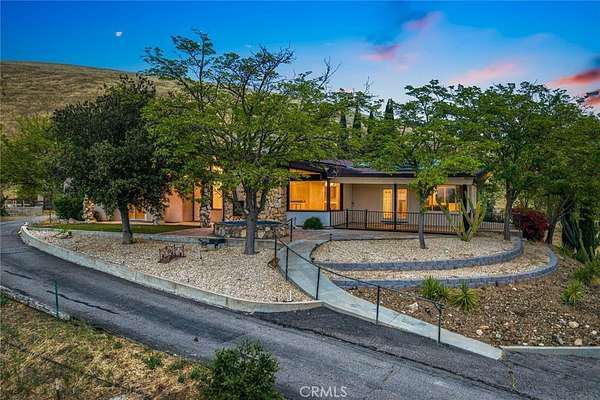 5 Acres of Land with Home for Sale in Templeton, California