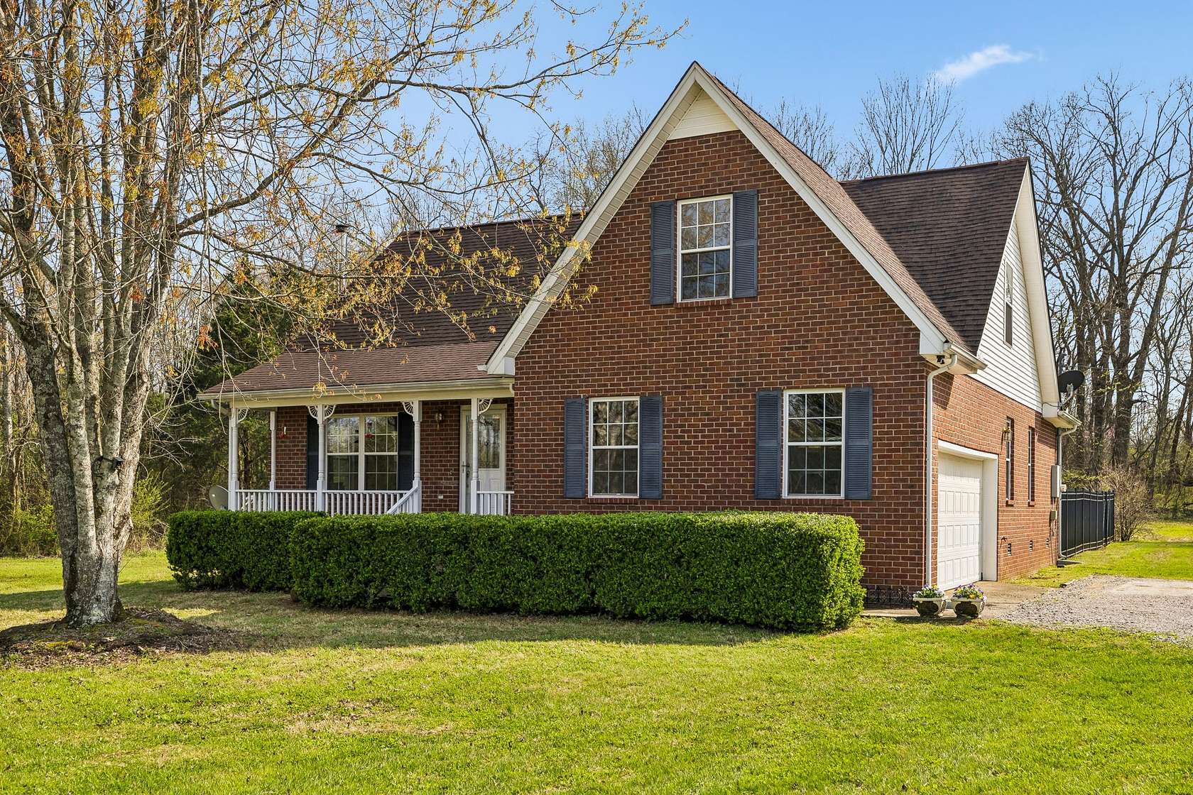 21.3 Acres of Land with Home for Sale in Rockvale, Tennessee