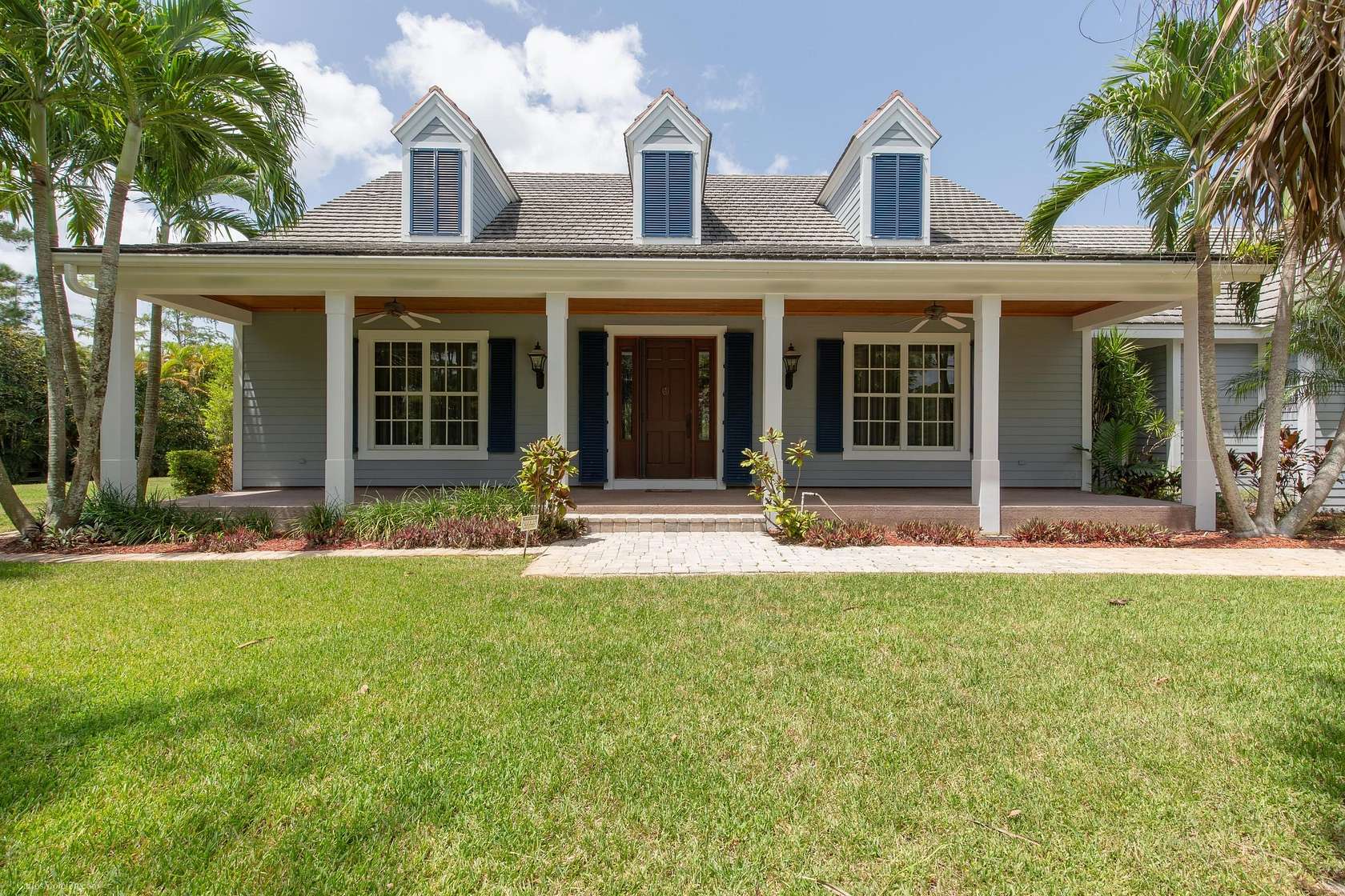 2 Acres of Land with Home for Lease in Wellington, Florida