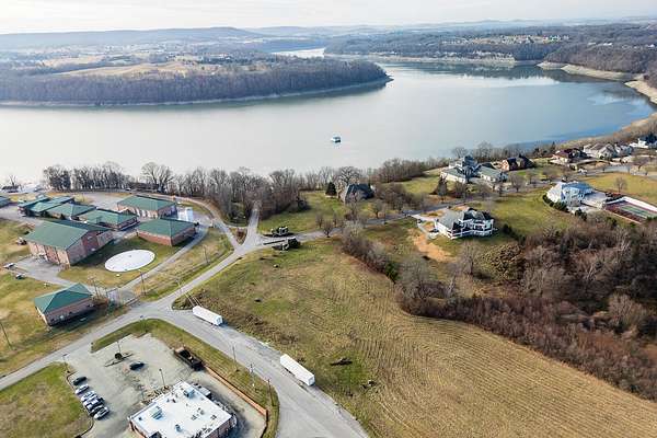 22 Acres of Commercial Land for Sale in Somerset, Kentucky