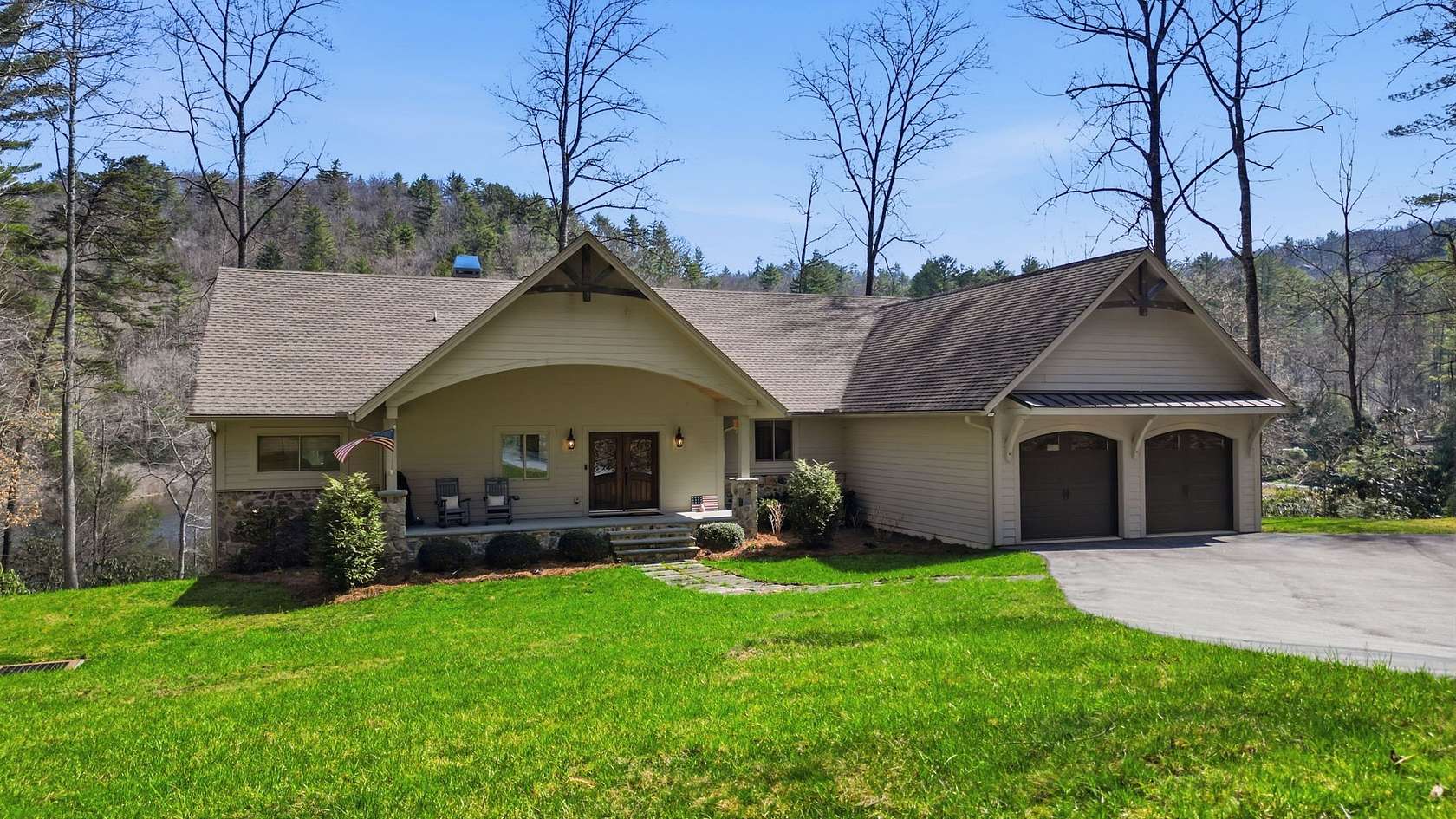 1.59 Acres of Land with Home for Sale in Highlands, North Carolina