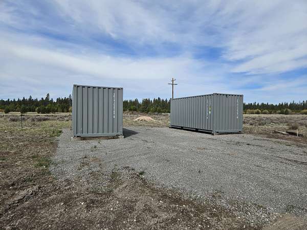 1 Acre of Residential Land for Sale in Chiloquin, Oregon