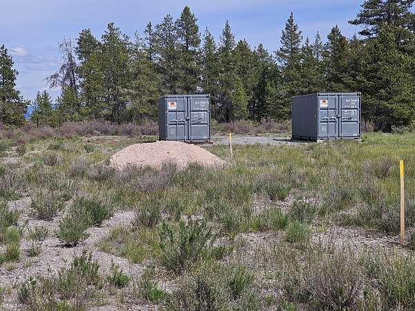 1 Acre of Residential Land for Sale in Chiloquin, Oregon