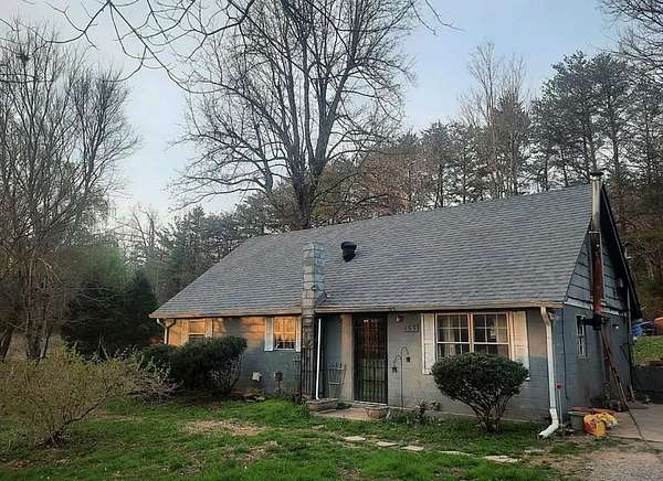 2 Acres of Land with Home for Sale in Monterey, Tennessee