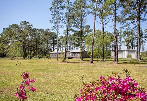 3.44 Acres of Land with Home for Sale in Ochlocknee, Georgia