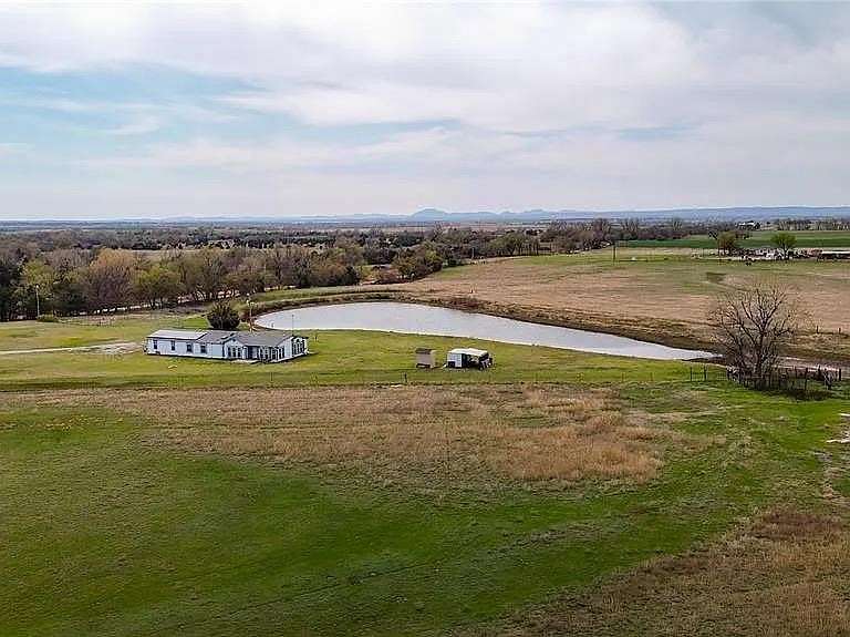 61 Acres of Land with Home for Sale in Cyril, Oklahoma