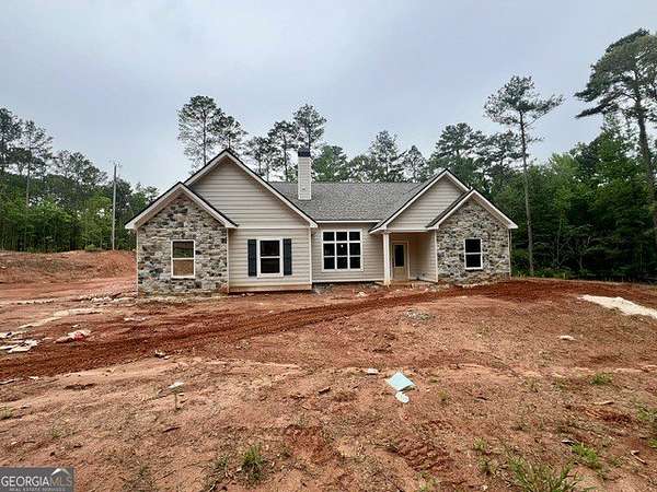 2.65 Acres of Land with Home for Sale in Greenville, Georgia
