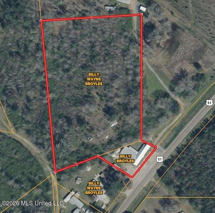 6.2 Acres of Improved Commercial Land for Sale in Durant, Mississippi