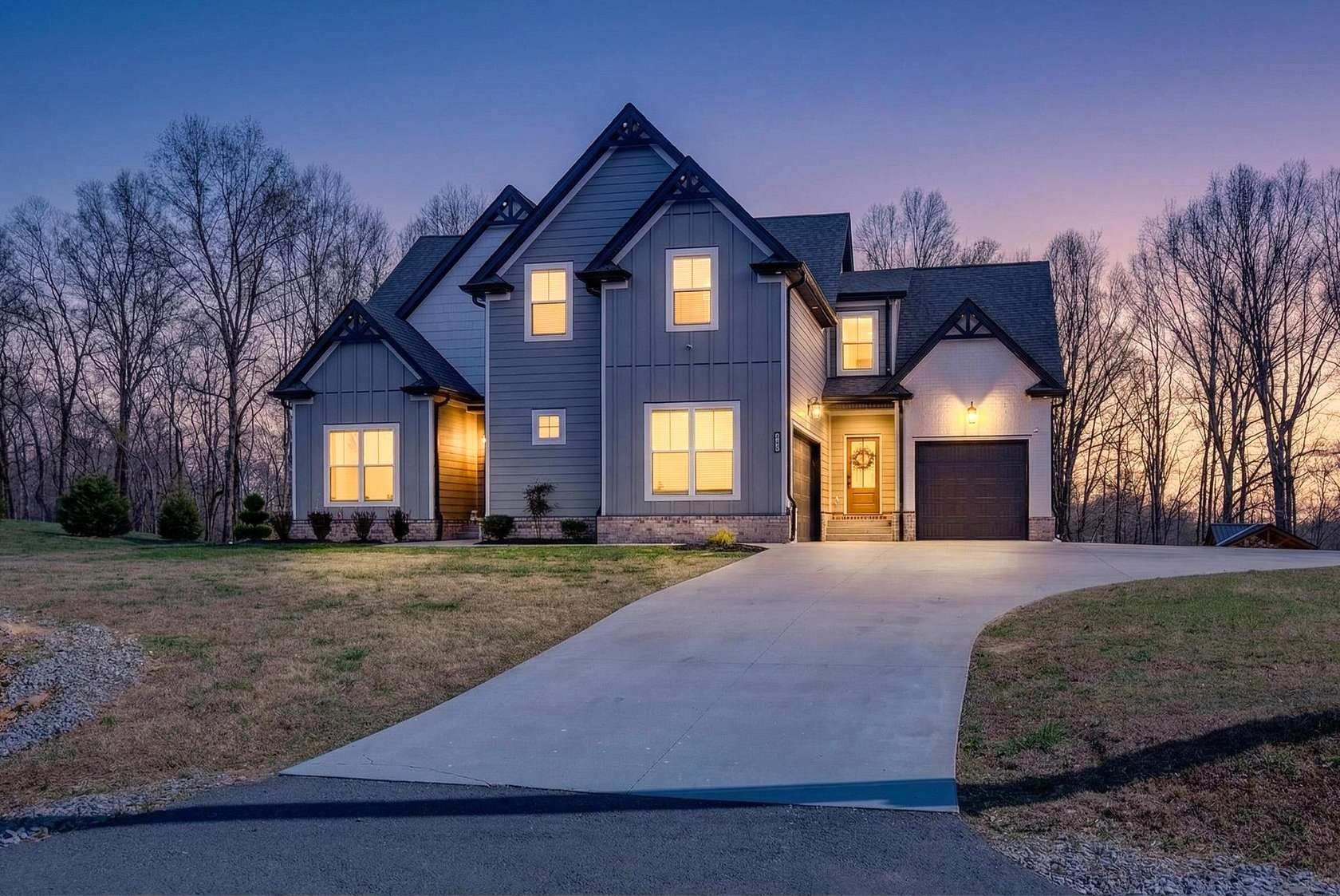 5 Acres of Land with Home for Sale in Palmyra, Tennessee