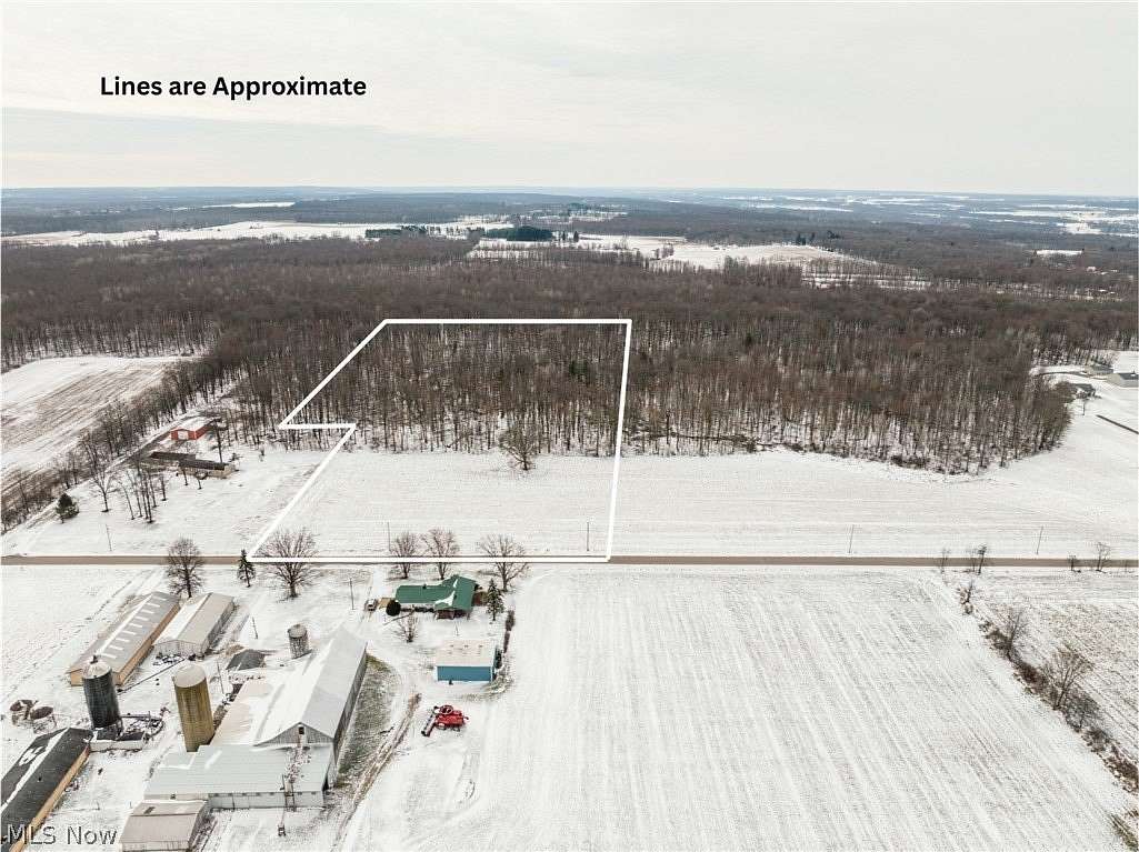 20 Acres of Recreational Land for Sale in Williamsfield, Ohio
