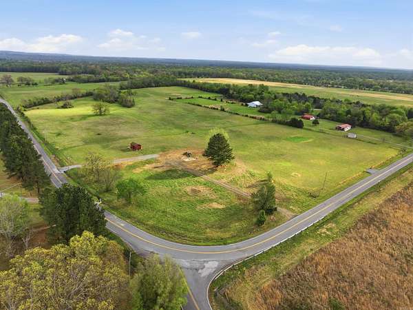 1.4 Acres of Residential Land for Sale in Vilonia, Arkansas