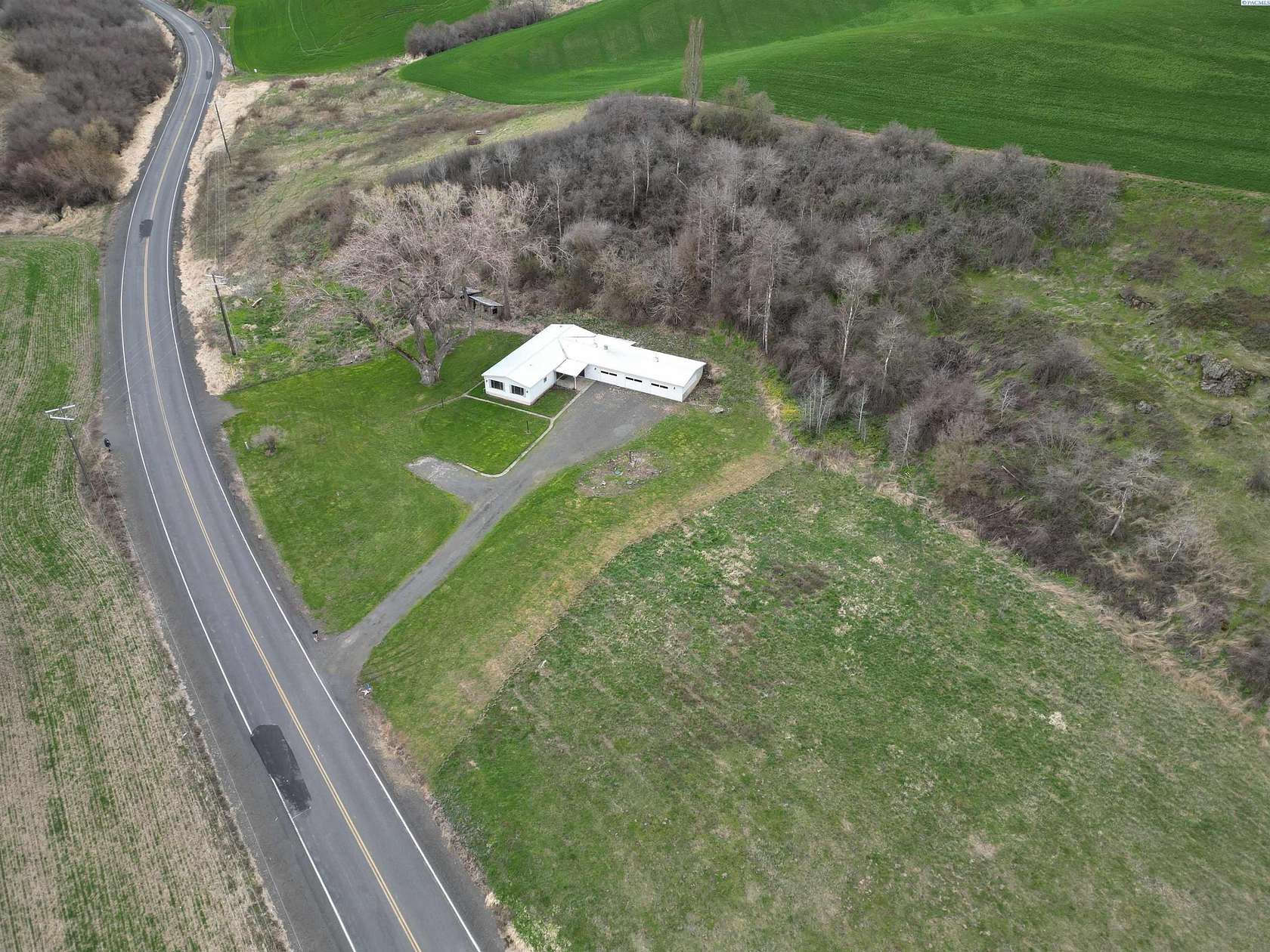 9.5 Acres of Land with Home for Sale in Pullman, Washington