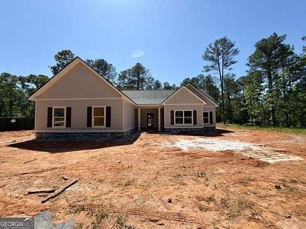 2.14 Acres of Land with Home for Sale in Greenville, Georgia