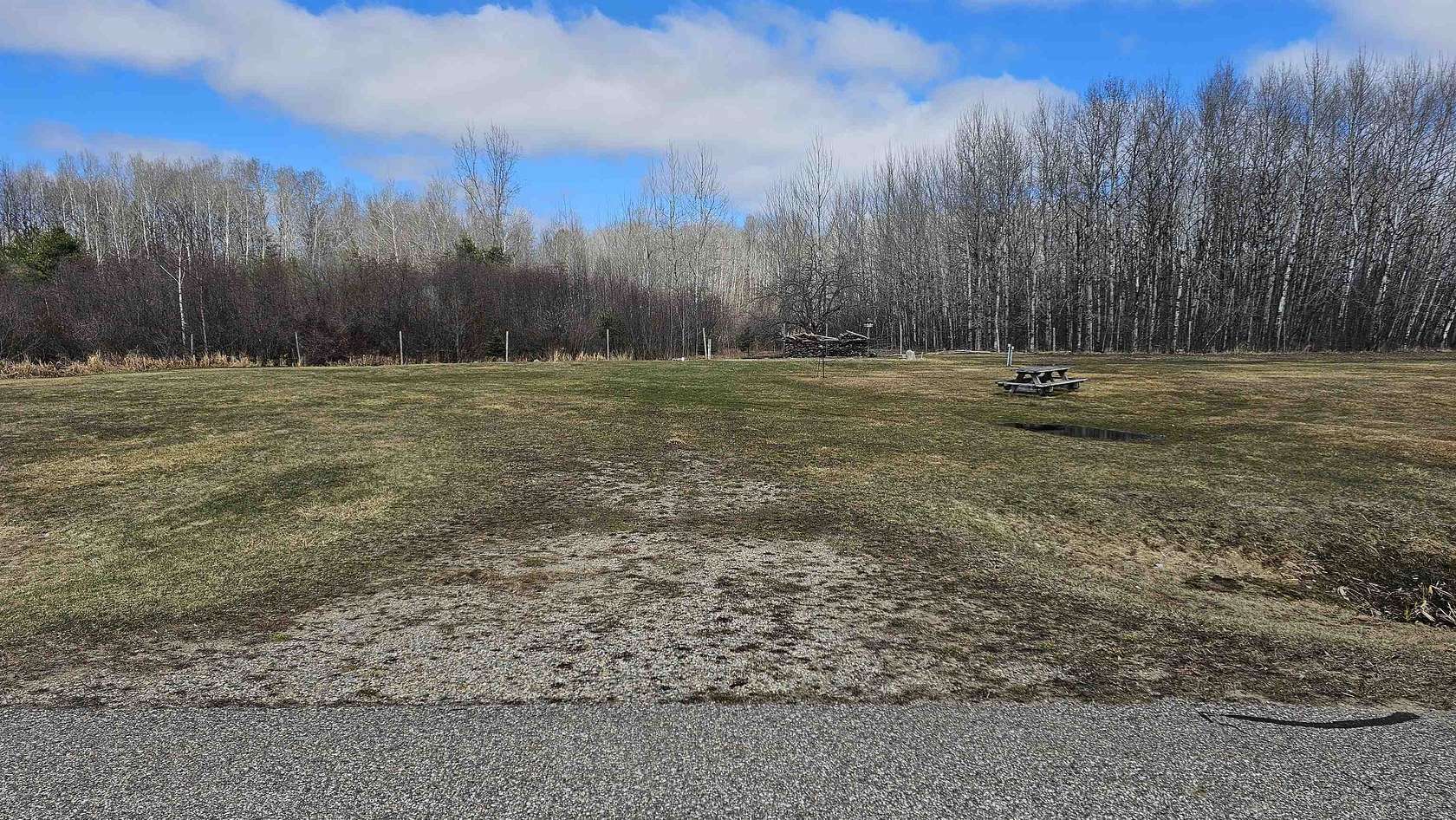 1.2 Acres of Residential Land for Sale in Gladwin, Michigan