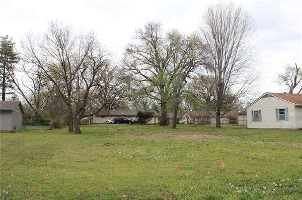 0.26 Acres of Residential Land for Sale in Pittsburg, Kansas