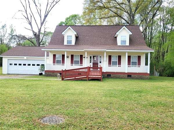 2.6 Acres of Land with Home for Sale in Valley, Alabama