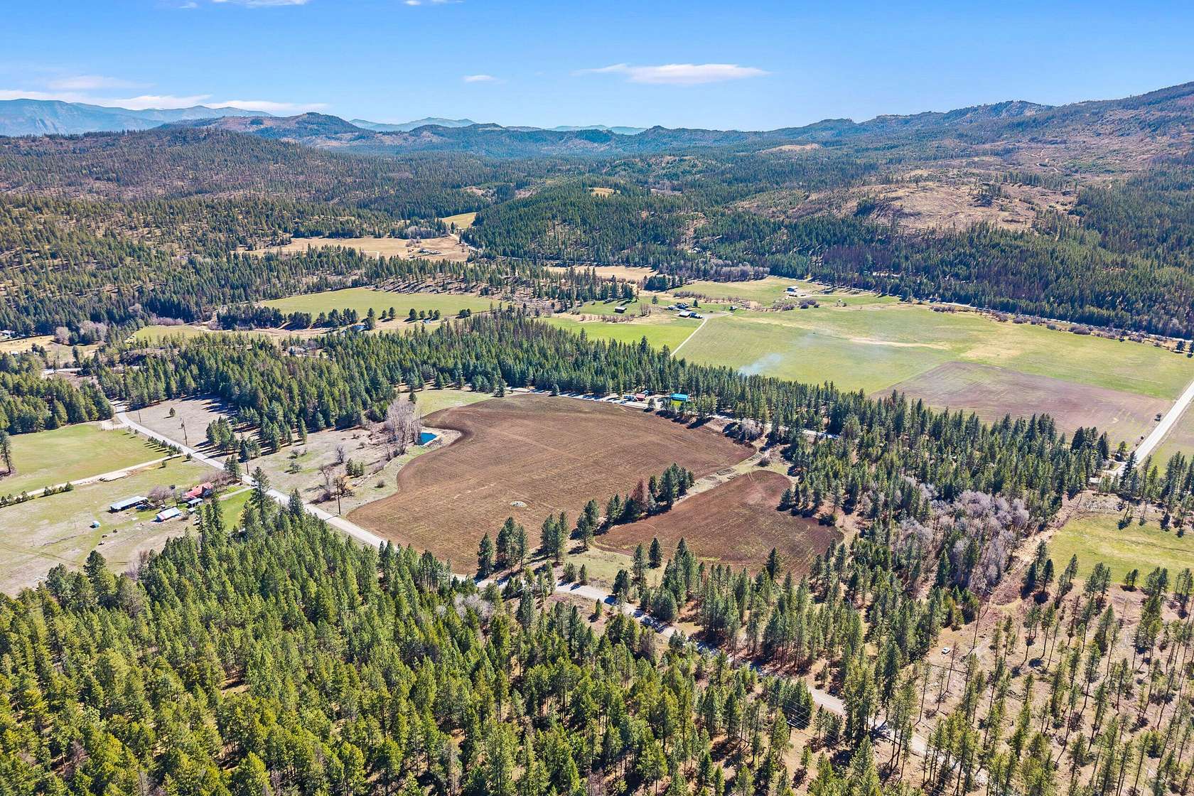 63.1 Acres of Agricultural & Residential Land for Sale in Addy, Washington