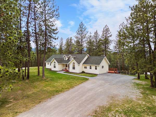 10 Acres of Recreational Land with Home for Sale in Colville, Washington