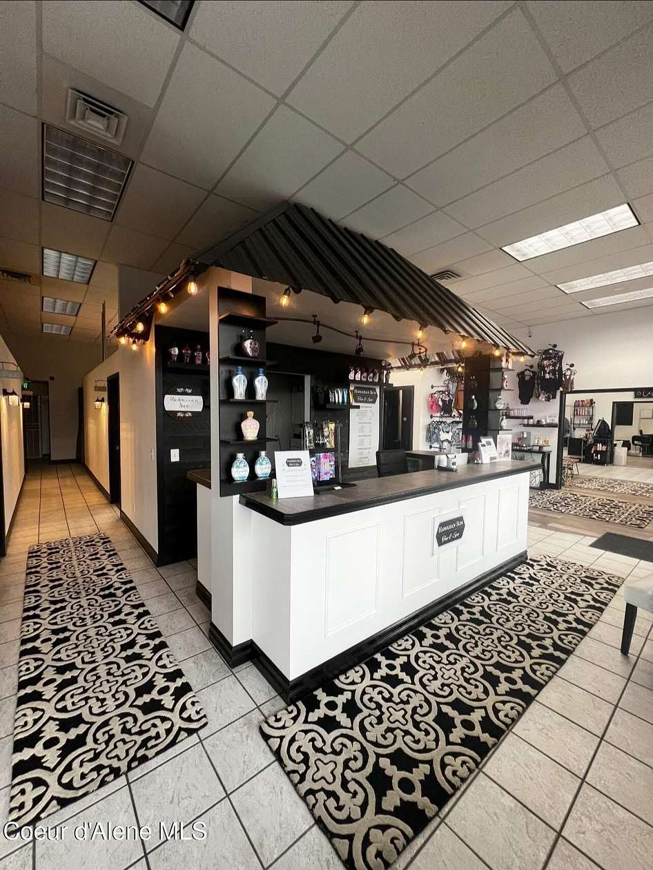 2 Acres of Commercial Land for Sale in Dalton Gardens, Idaho