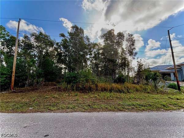 0.31 Acres of Residential Land for Sale in Lehigh Acres, Florida