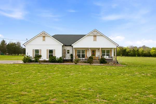 1.8 Acres of Land with Home for Sale in Shelbyville, Tennessee