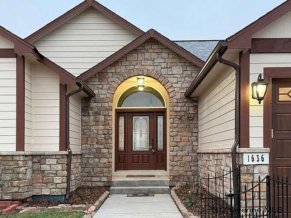 8.37 Acres of Land with Home for Sale in Cheyenne, Wyoming