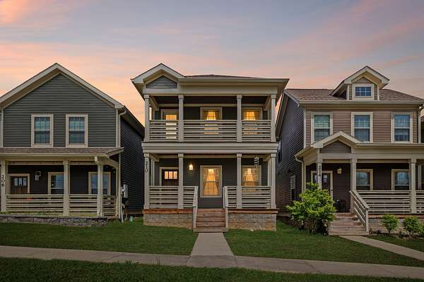 5.46 Acres of Land with Home for Sale in Ashland City, Tennessee