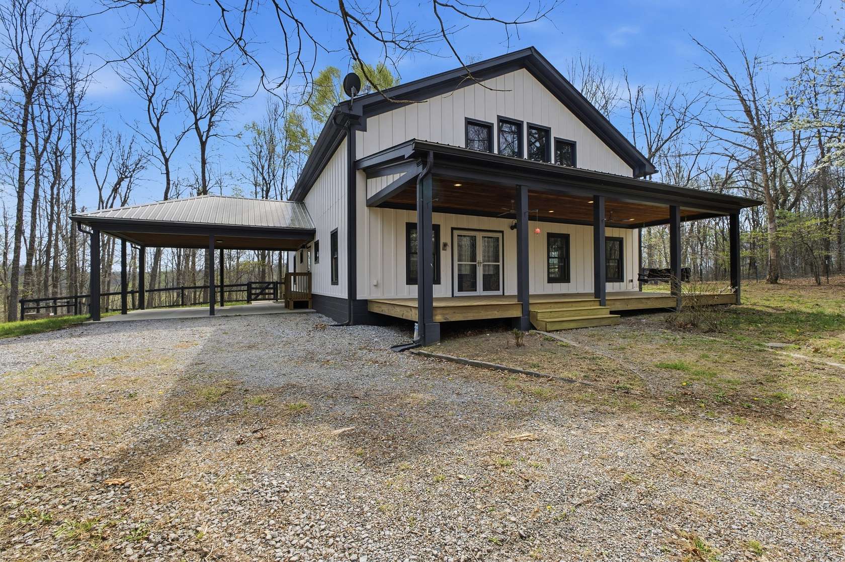 5 Acres of Land with Home for Sale in Portland, Tennessee