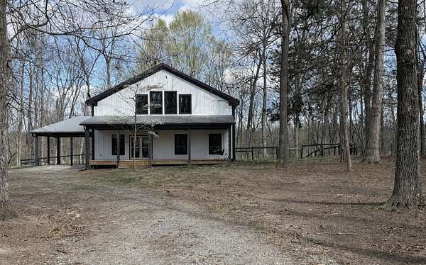 5 Acres of Land with Home for Sale in Portland, Tennessee