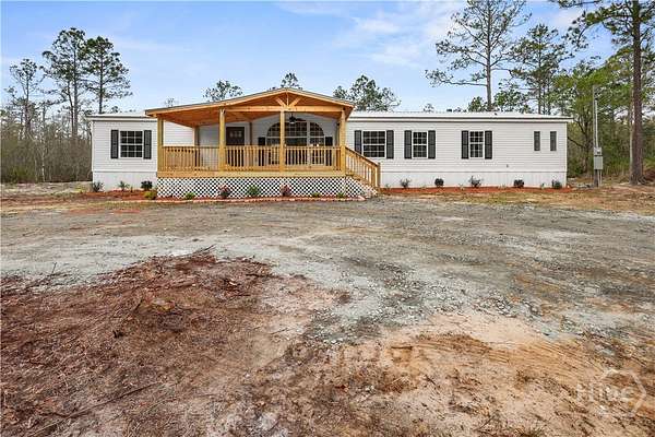 5 Acres of Land with Home for Sale in Ludowici, Georgia