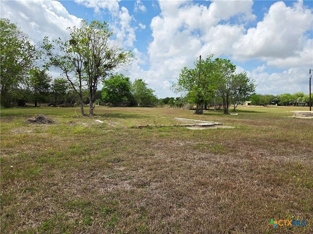 5.29 Acres of Residential Land for Sale in Victoria, Texas