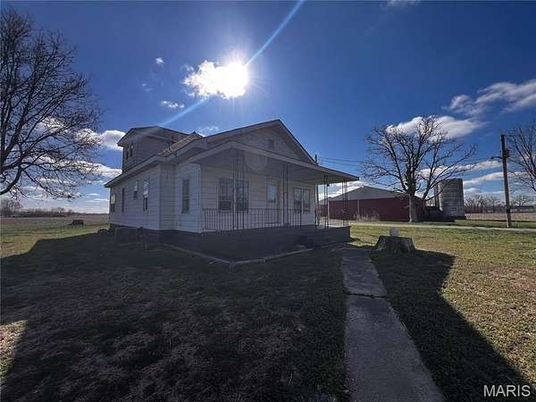 3 Acres of Land with Home for Sale in Boulder, Illinois