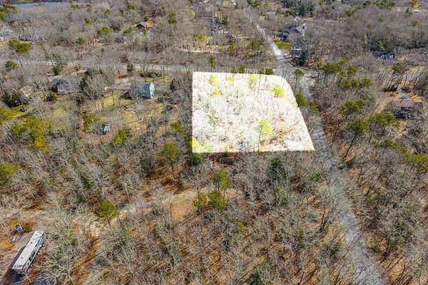1 Acre of Residential Land for Sale in Sandwich, Massachusetts