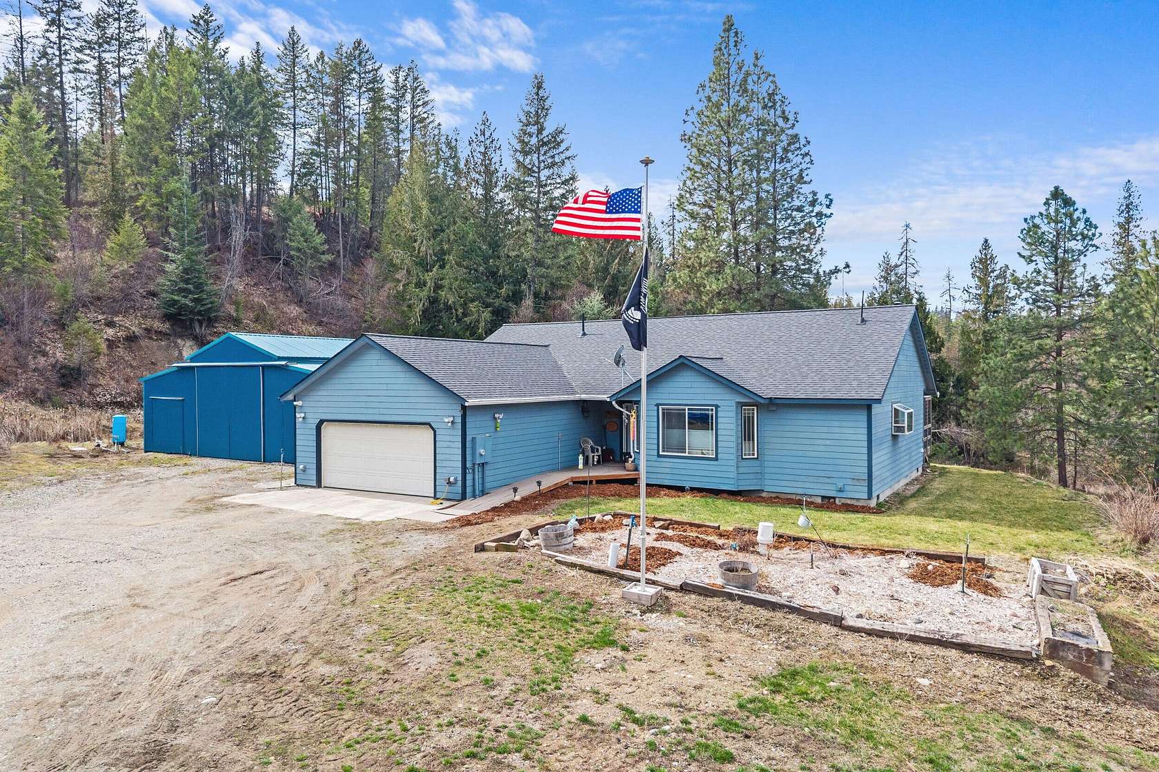 34.8 Acres of Land with Home for Sale in Kettle Falls, Washington