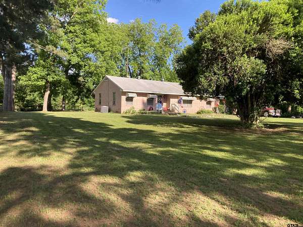1.25 Acres of Land with Home for Sale in Mount Pleasant, Texas
